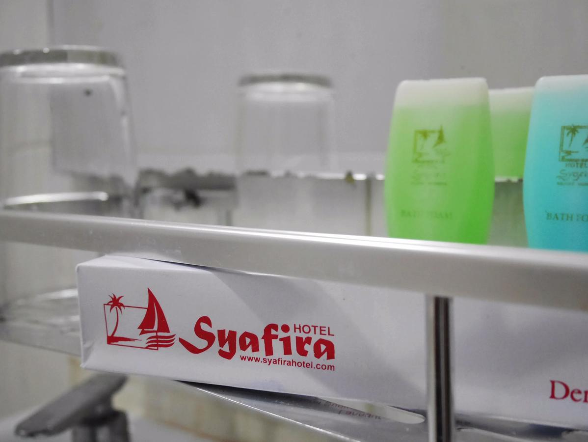 Syafira Hotel Langgur Eksteriør billede